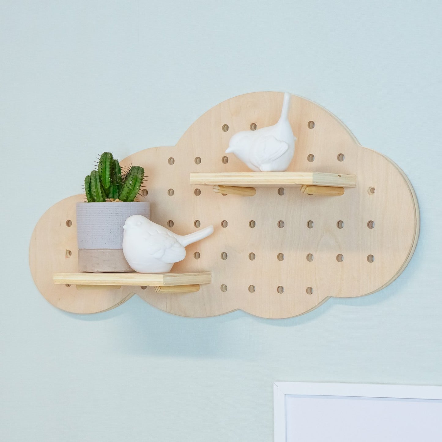 Pegboard-organizer in Cloud Shape