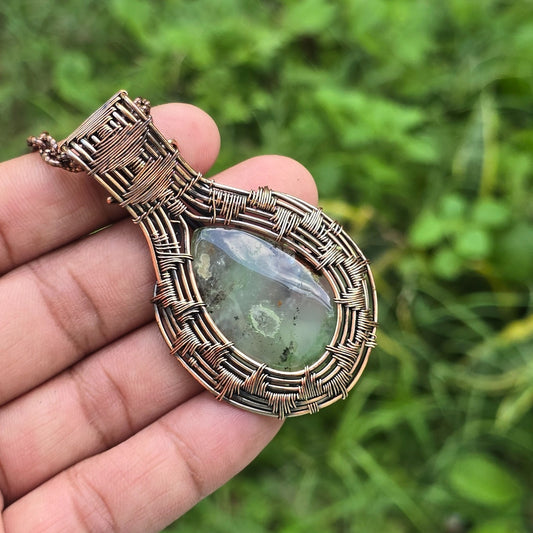 Premium Stone Pendant Jewelry